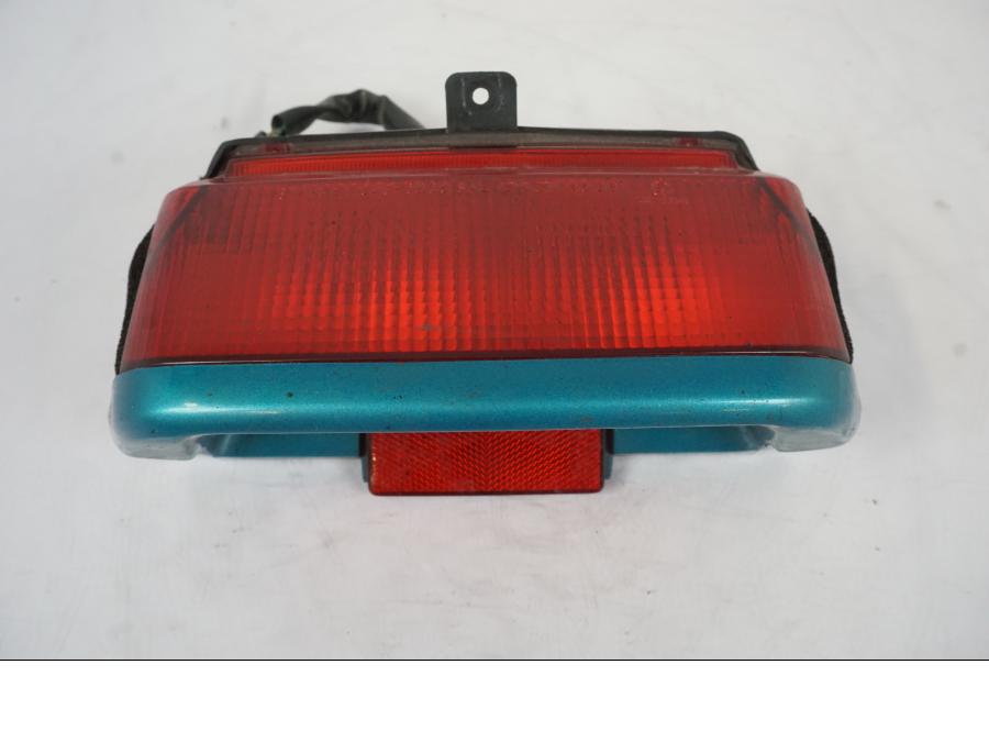 Framsidan på Baklampa från en Honda VFR 750 -1994 motorcykel.