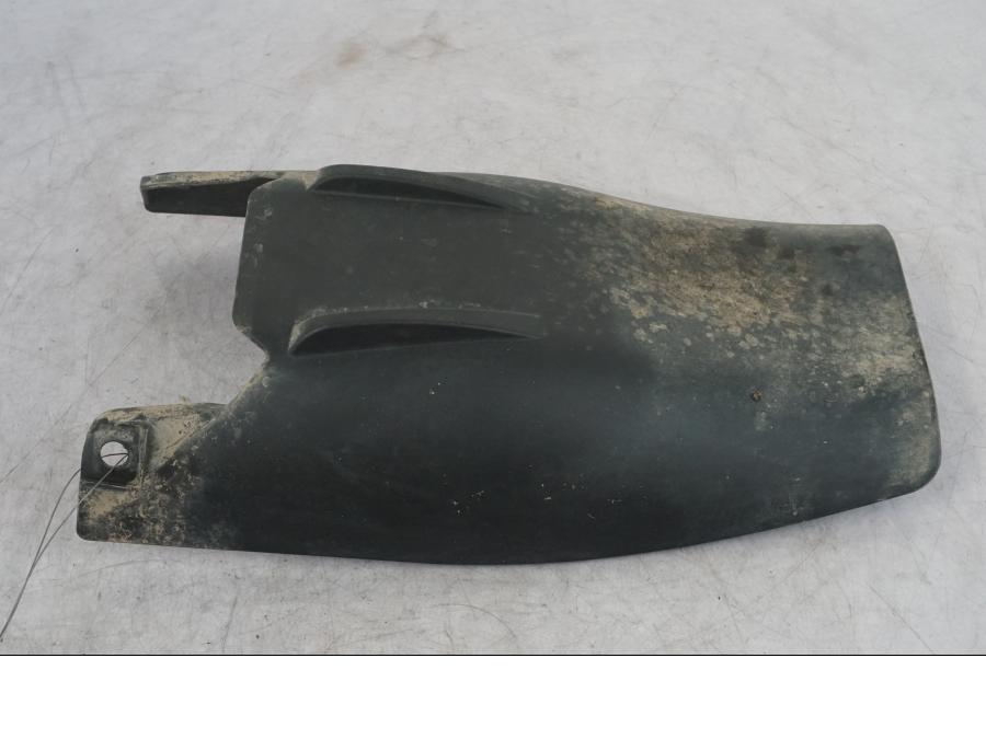 Framsidan på Stänkskydd från en KTM 1290 Super Adventure R -2018 motorcykel.