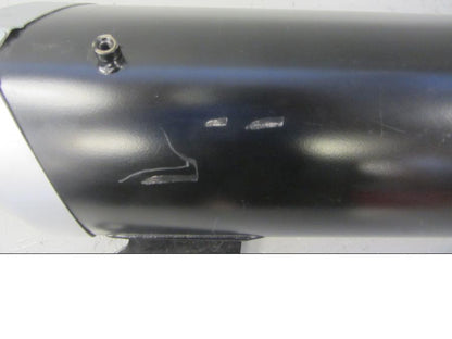 Baksidan på Ljuddämpare från en Kawasaki Z 750 -2011 motorcykel.