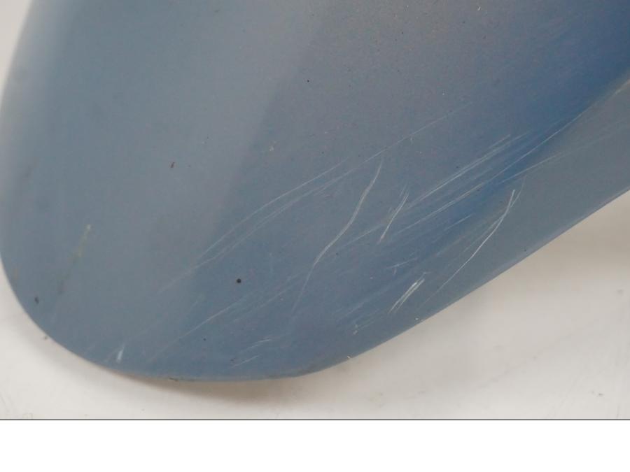 Extrabild2 på Framskärm från en BMW F 650 CS -2002 motorcykel.