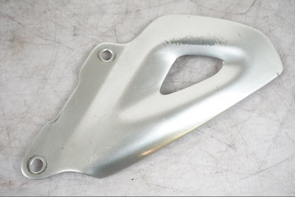 Framsidan på Hälskydd från en Triumph Tiger -2009 motorcykel.