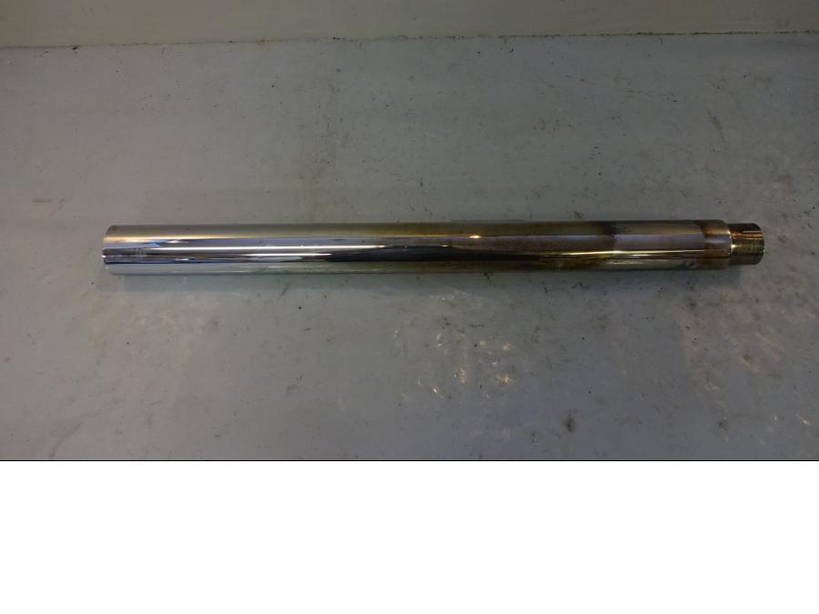 Framsidan på Ljuddämpare Sport från en H-D Harley diverse -2006 motorcykel.