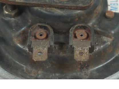 Snett uppifrån på Signalhorn / Tuta från en Triumph Tiger -2009 motorcykel.