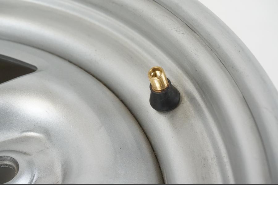 Höger sida på Fälg från en Yamaha YFM 700 -2018 ATV.