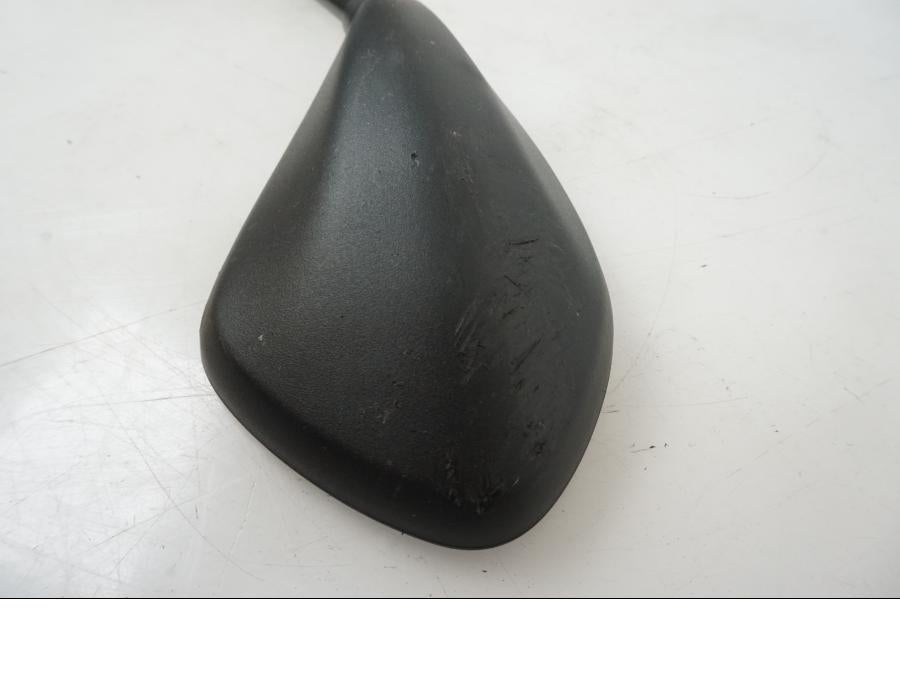 Höger sida på Backspegel från en Yamaha MT-09 -2024 motorcykel.