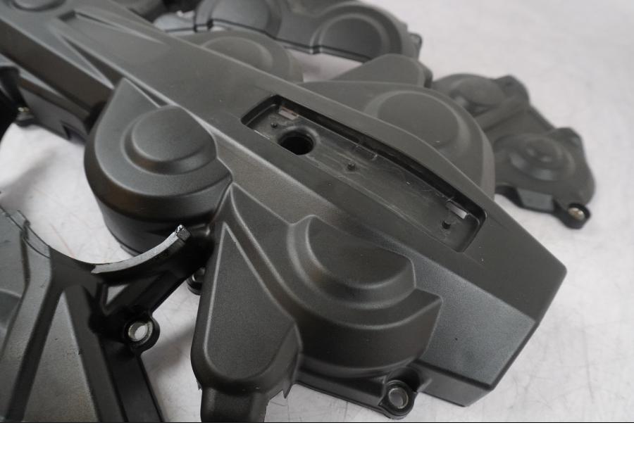 Vänster sida på Remskydd från en Ducati Multistrada 1260 -2020 motorcykel.