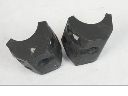 Snett uppifrån på Gaffelbensskydd från en Husqvarna 701 SUPERMOTO ABS -2016 motorcykel.