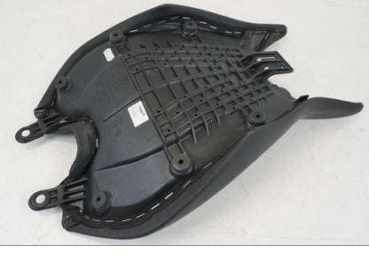 Extrabild1 på Sadel från en Triumph Speed Triple -2021 motorcykel.