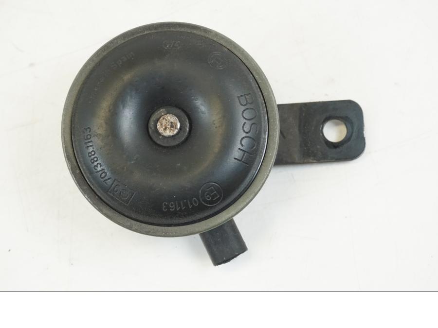 Framsidan på Signalhorn / Tuta från en BMW F 650 CS -2003 motorcykel.