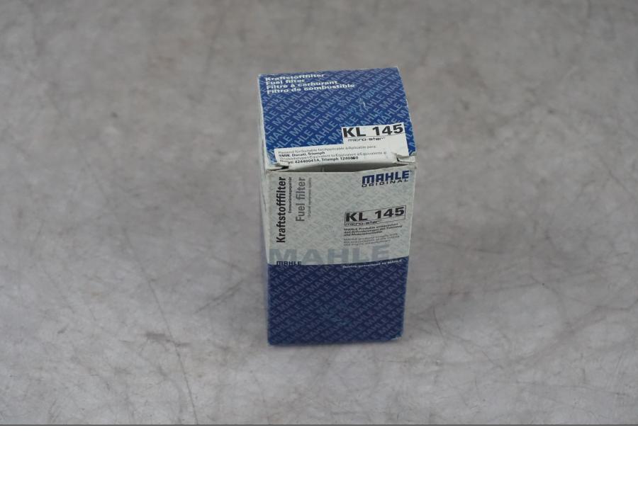 Framsidan på Bensinfilter från en BMW R 1150 GS/A -2002 motorcykel.