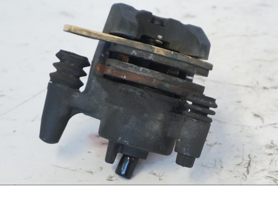 Extrabild1 på Bromsok från en Kawasaki ER-6N -2012 motorcykel.