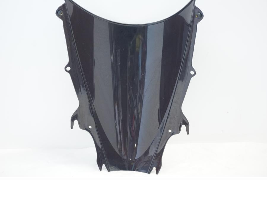 Vänster sida på Vindruta från en Triumph Daytona 675 -2010 motorcykel.