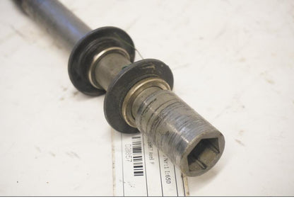 Baksidan på Axel från en Yamaha MT-01 -2005 motorcykel.