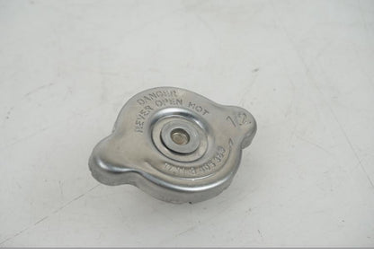 Framsidan på Vattenkyllock från en BMW F 750 GS -2019 motorcykel.