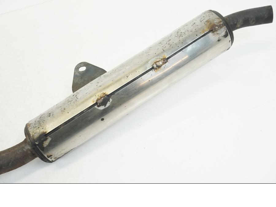 Baksidan på Avgassystem från en Honda NSR 125 -1991 motorcykel.