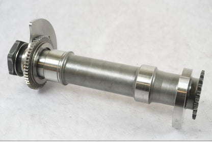 Snett uppifrån på Balansaxel från en BMW R 1200 GSA -2014 motorcykel.