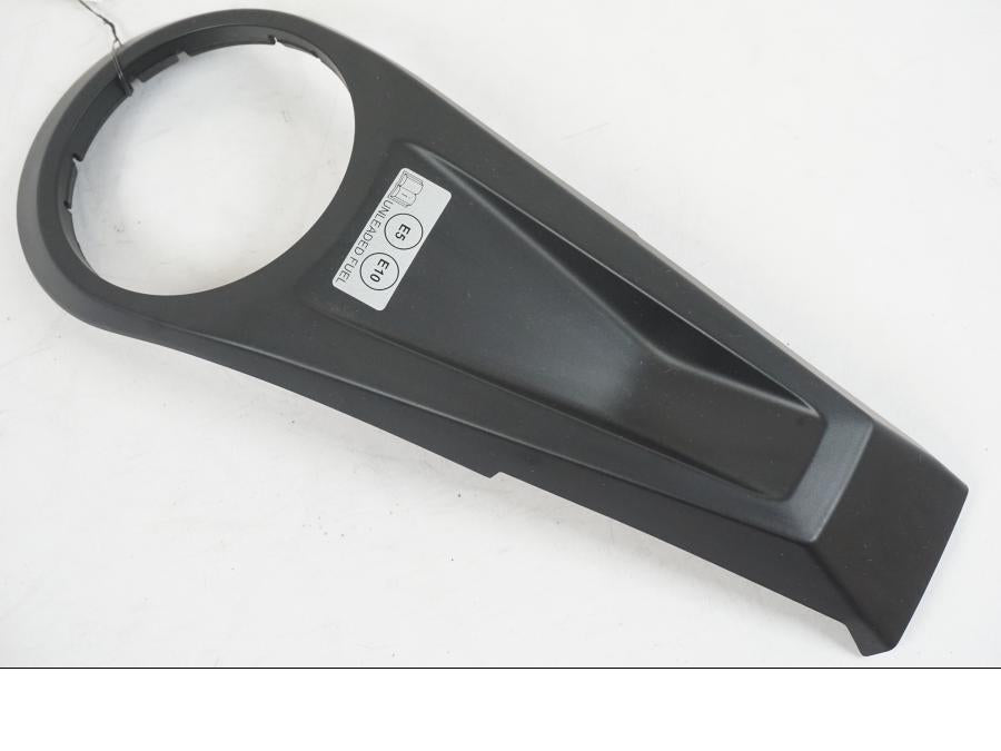 Framsidan på Bensintankskåpa från en KTM 1290 Super Duke R EVO -2023 motorcykel.