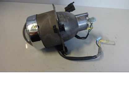 Höger sida på Strålkastarprojektor från en Yamaha FZR 600 -1991 motorcykel.