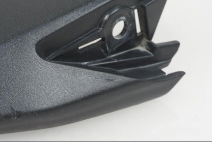 Snett uppifrån på Bakvinge från en BMW S 1000 R -2017 motorcykel.