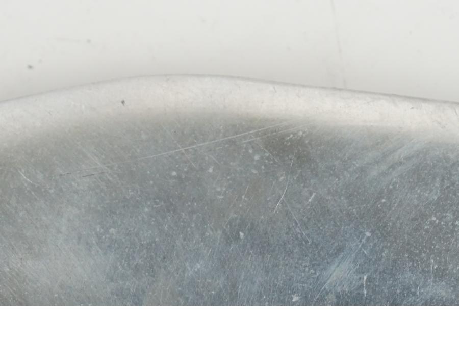 Baksidan på Fotpinnefäste från en Yamaha XJ 900 -1997 motorcykel.