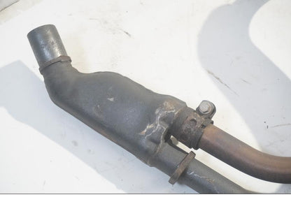 Baksidan på Grenrör från en Honda XRV 750 -1994 motorcykel.