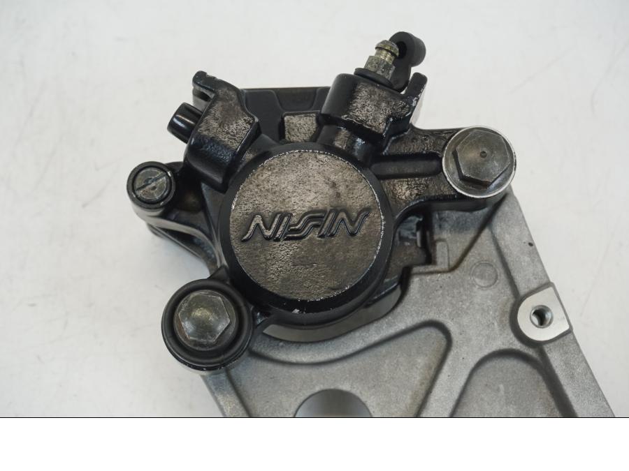 Snett uppifrån på Bromsok från en Honda CB 750 -2002 motorcykel.