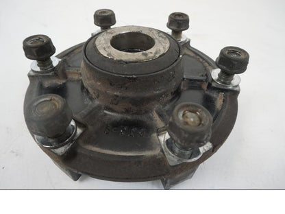 Snett uppifrån på Drevfäste från en Honda XL 1000 V -2008 motorcykel.