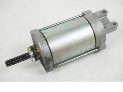 Extrabild1 på Startmotor från en Suzuki VZR 1800 -2009 motorcykel.