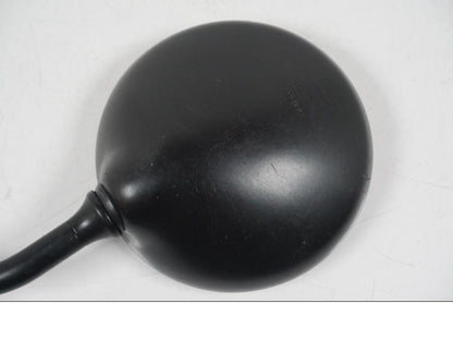 Snett nerifrån på Backspegel från en Honda XL 1000 V -2004 motorcykel.