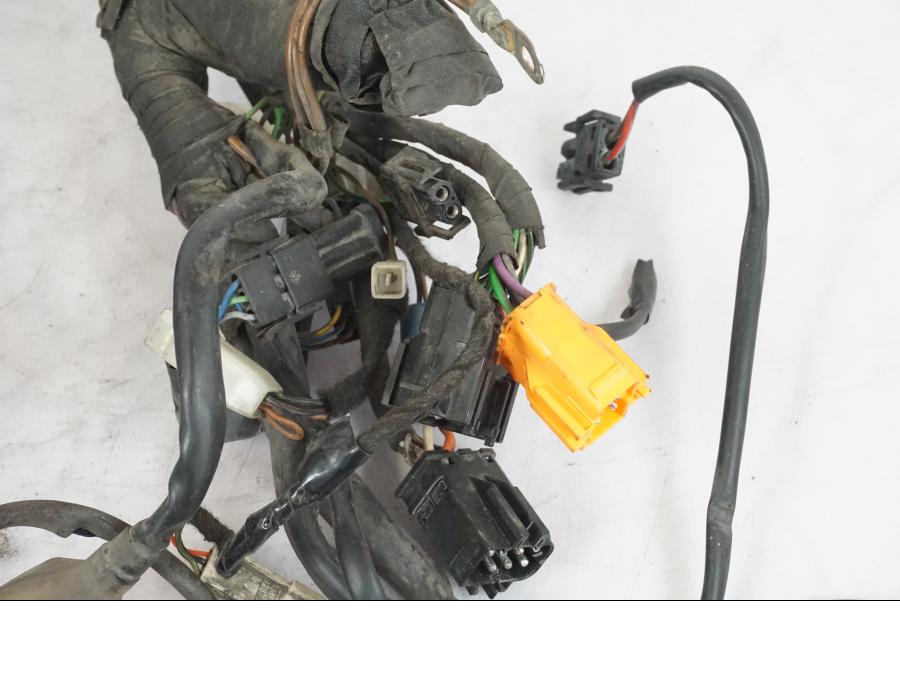 Höger sida på Kabelstam från en BMW K 1100 LT -1999 motorcykel.