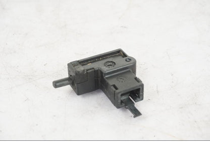 Framsidan på Kopplingskontakt från en Yamaha XVS 1100 -2000 motorcykel.