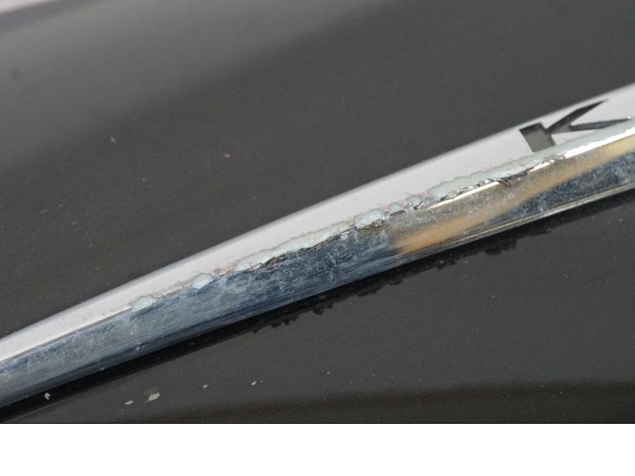 Snett uppifrån på Sidkåpa från en BMW K 1600 GTL -2015 motorcykel.