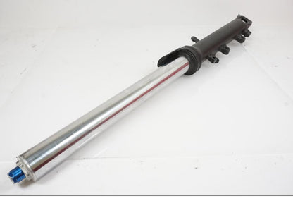 Framsidan på Gaffelben från en Yamaha YZF R6 -2006 motorcykel.