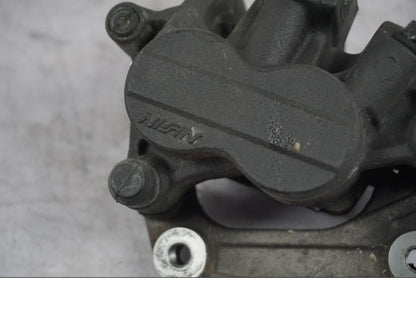 Baksidan på Bromsok från en Triumph Tiger Explorer -2016 motorcykel.