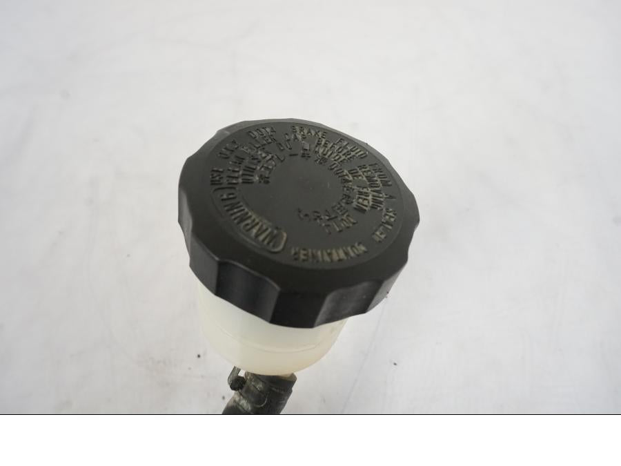 Extrabild1 på Bromshuvudcylinder från en Honda VFR 1200 -2010 motorcykel.