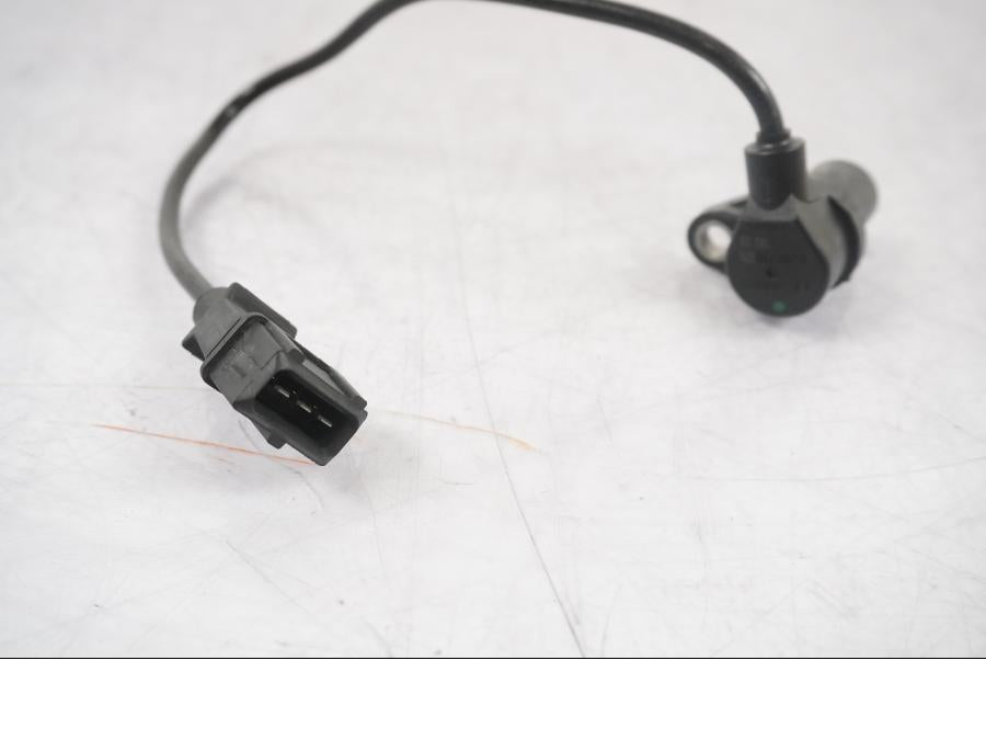 Höger sida på Vevaxelsensor från en Ducati Multistrada 1260 -2020 motorcykel.