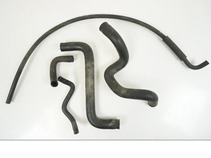 Framsidan på Vattenkyl Slang Set från en Honda CBR 125 R -2006 motorcykel.