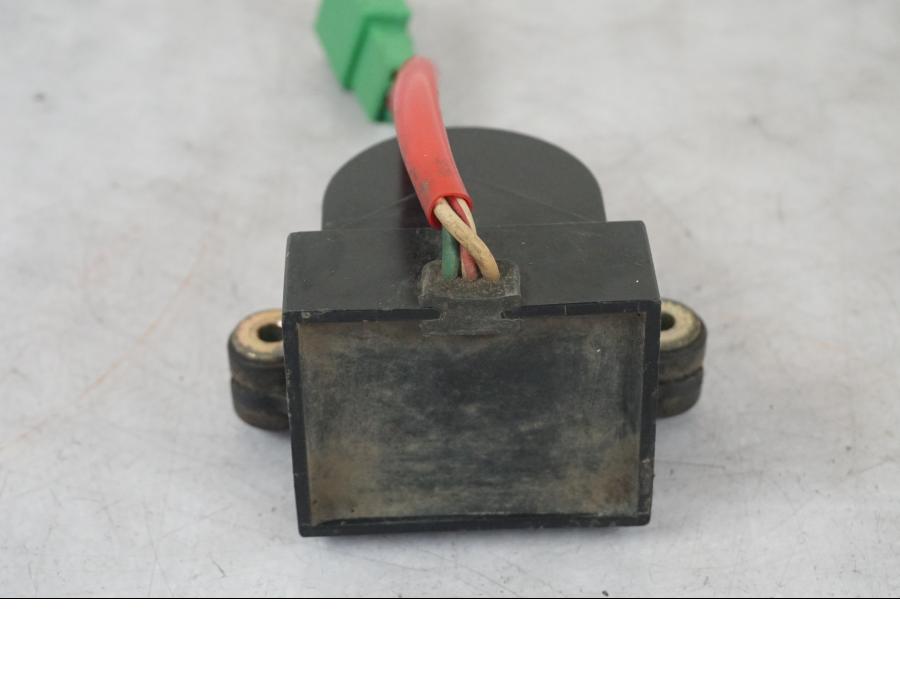 Baksidan på Tilt Sensor från en Honda CBR 1100 XX -1999 motorcykel.