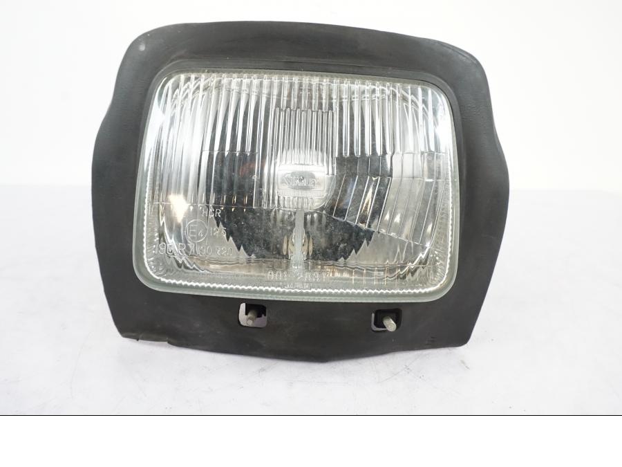 Framsidan på Strålkastarinsats från en Suzuki GSX 550 EF -1985 motorcykel.