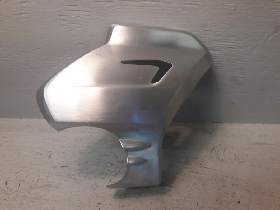 Framsidan på Dekorkåpa från en Triumph Speed Twin -2019 motorcykel.