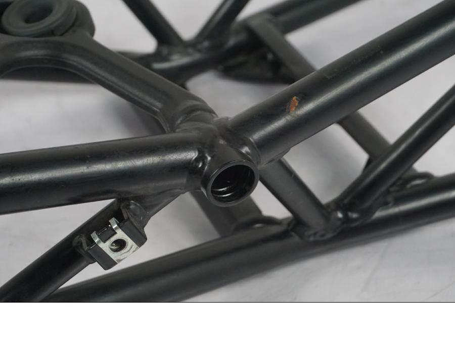 Extrabild2 på Bakram från en KTM 1290 Super Duke R -2015 motorcykel.