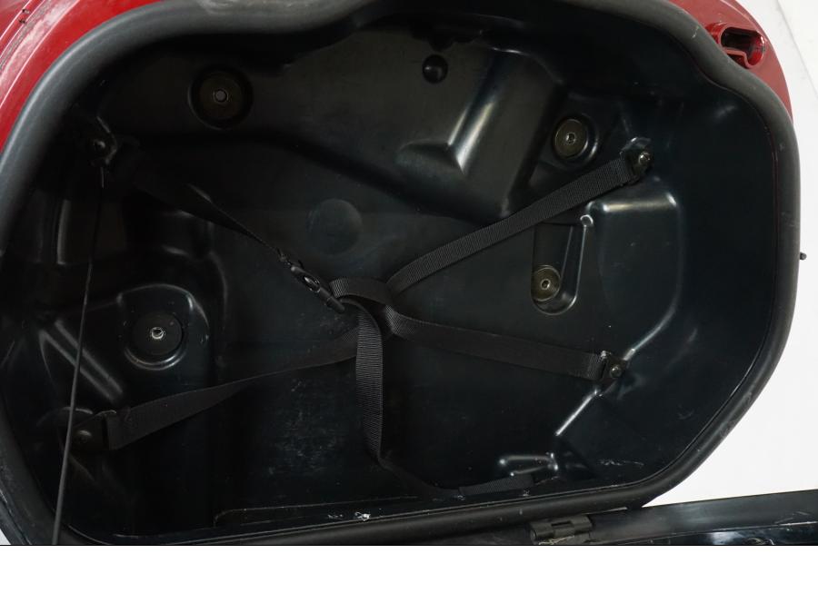 Extrabild4 på Sidoväska från en Honda NT 650 V -2002 motorcykel.