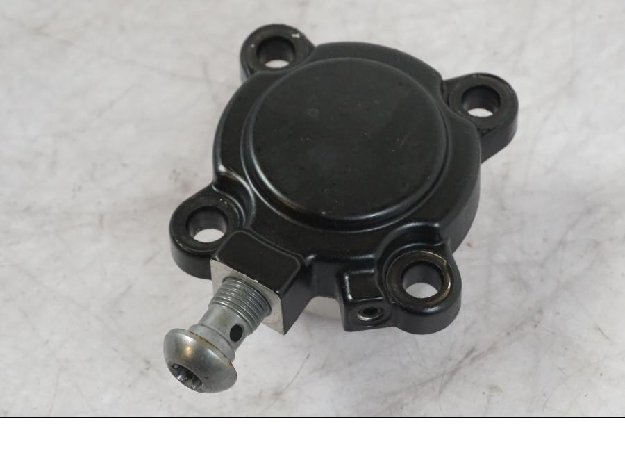 Snett uppifrån på Kopplingslavcylinder från en BMW K 1600 GTL -2015 motorcykel.