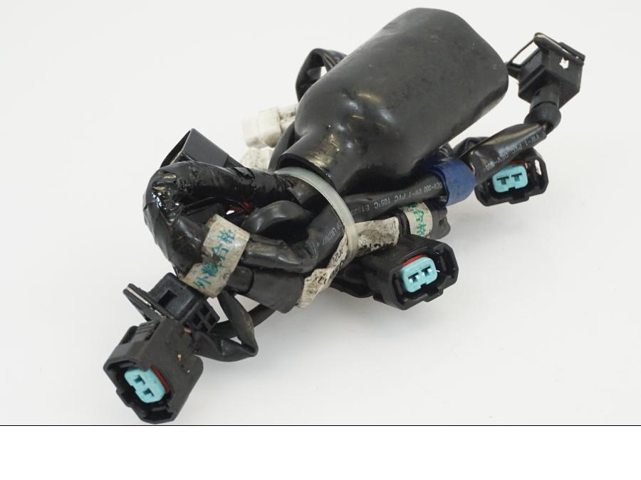 Höger sida på Kablage från en Triumph Daytona 600 -2003 motorcykel.