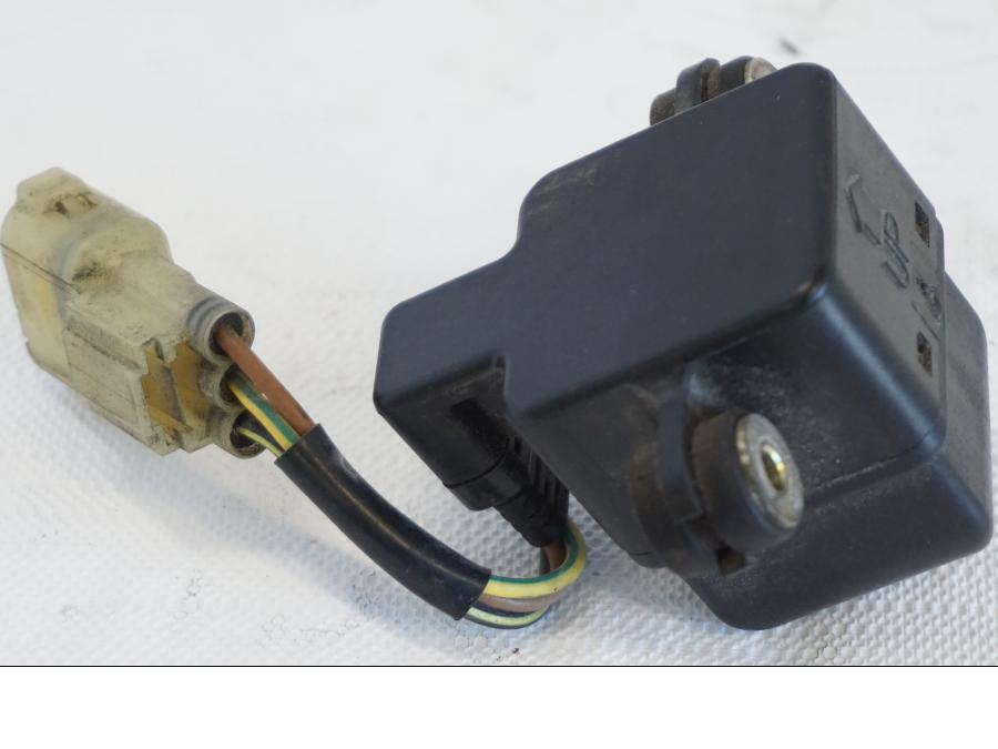 Vänster sida på Tilt Sensor från en Kawasaki VN 1500 Mean Streak -2002 motorcykel.