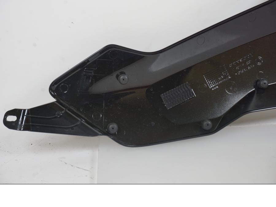 Extrabild3 på Bensintankskåpa från en BMW R 1300 GS -2024 motorcykel.