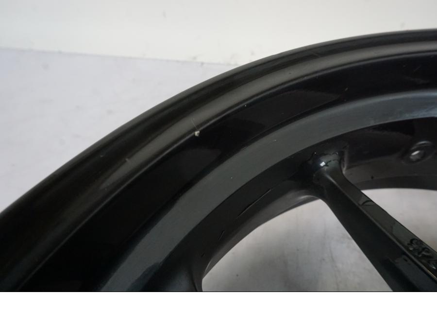 Extrabild3 på Fälg från en Ducati Multistrada 1158 V4 -2021 motorcykel.