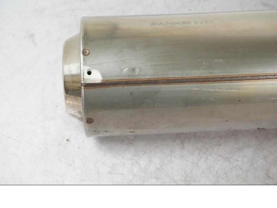 Extrabild1 på Ljuddämpare från en Honda VFR 800 -2001 motorcykel.