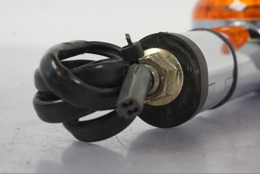 Höger sida på Blinkers från en Suzuki VL 800 -2002 motorcykel.