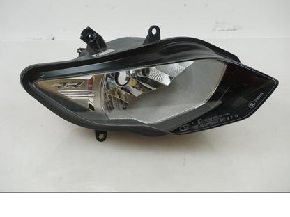 Framsidan på Strålkastare från en BMW S 1000 RR -2016 motorcykel.